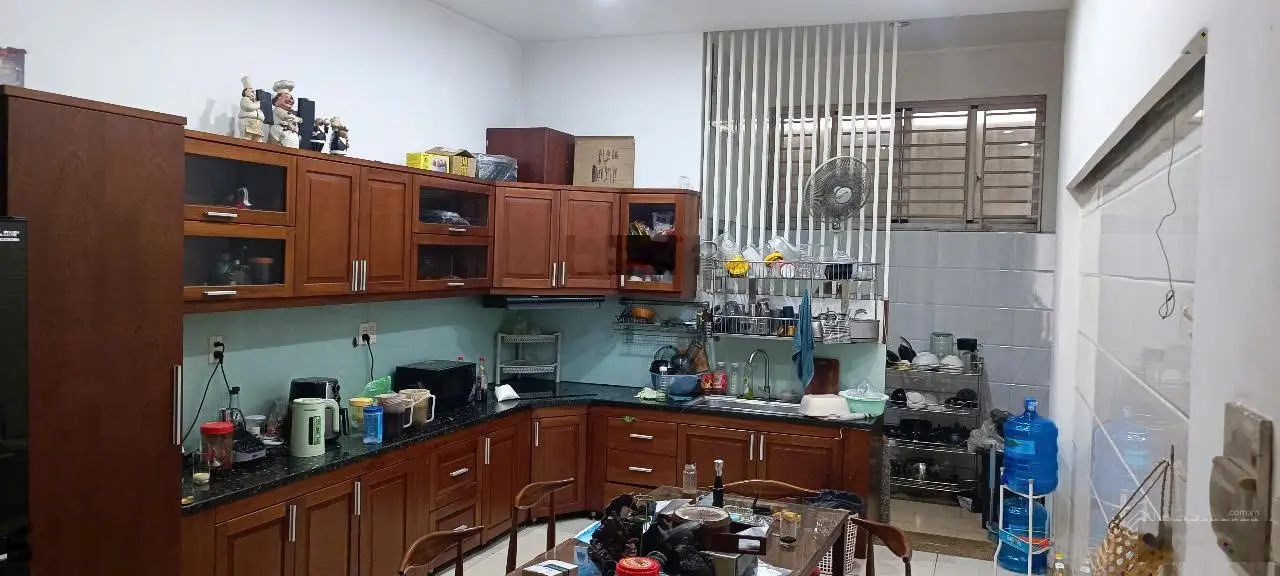 Bán nhà hẻm sát MT Hoàng Sa Quận 3, kết cấu cứng cáp, ban công thoáng, 4,5x15m 4tầng, giá 9tỷ (TT)