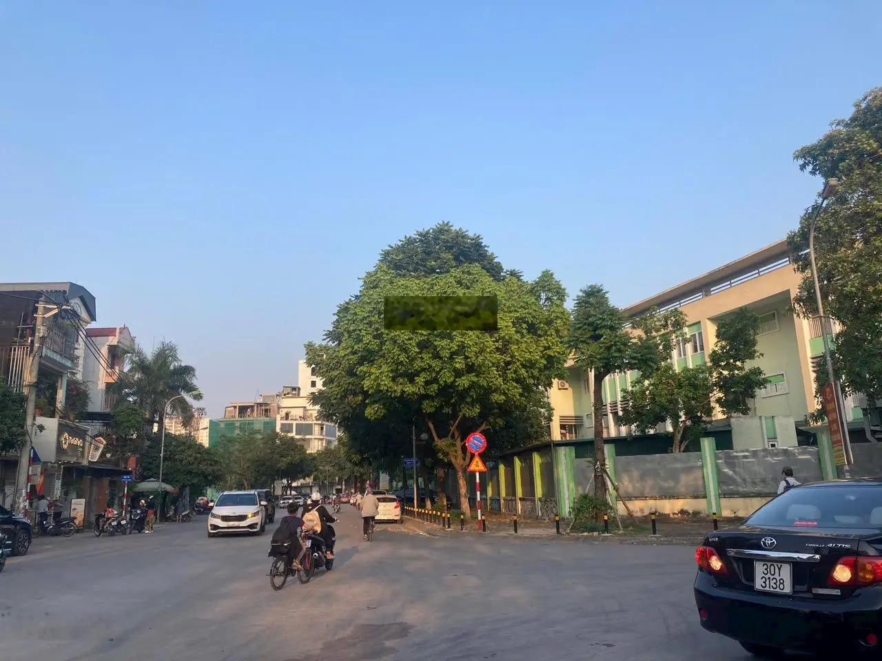 Bán căn nhà 4 Tầng 2 mặt thoáng ngay trường học Wellspring Bệnh Viện Tâm Anh và công Viên Bồ Đề
