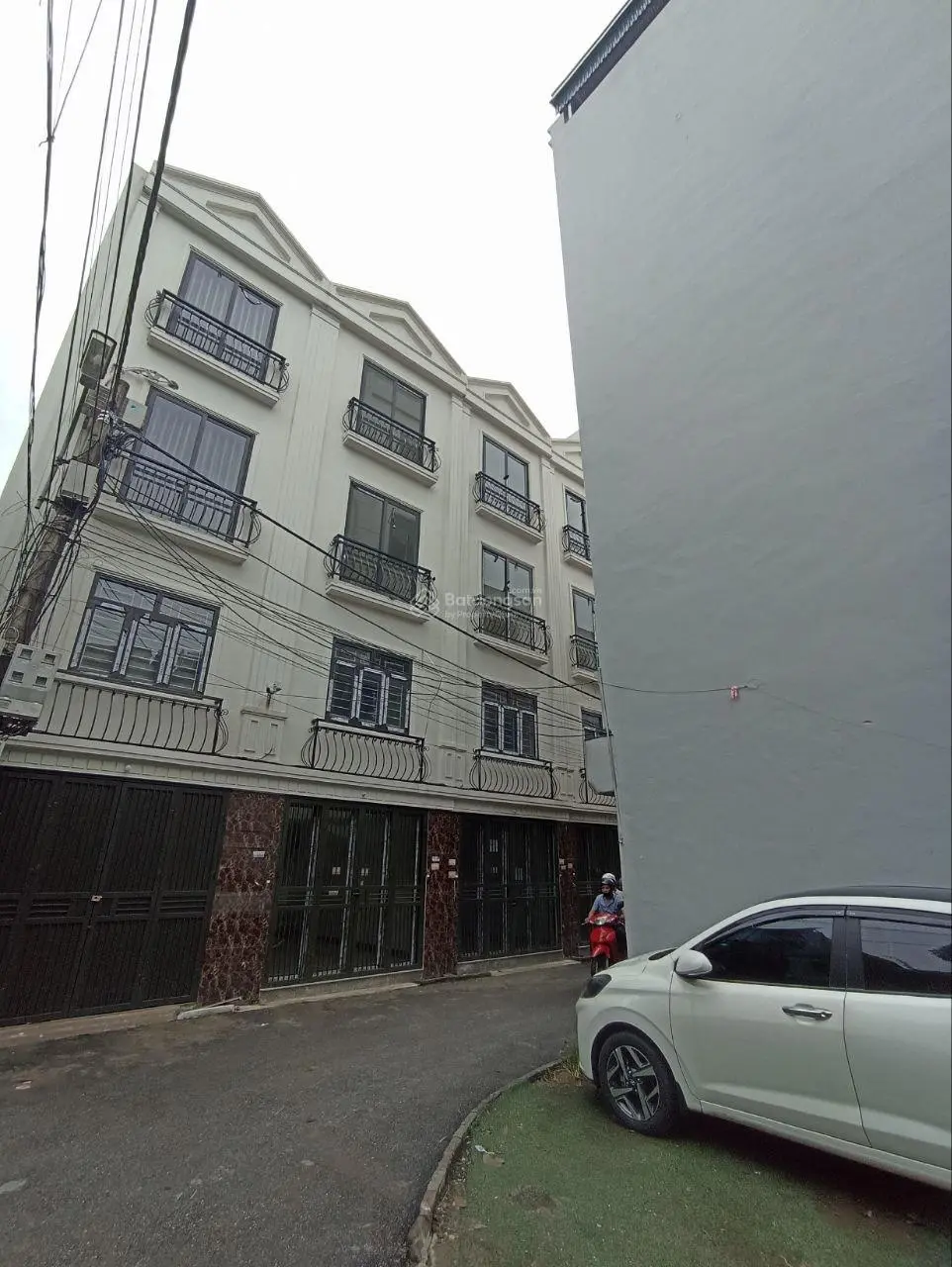 Bán nhà mặt ngõ 4m, 30m2x4T, 3.85 tỷ, QL6 20m, ga Yên Nghĩa 4 phút.