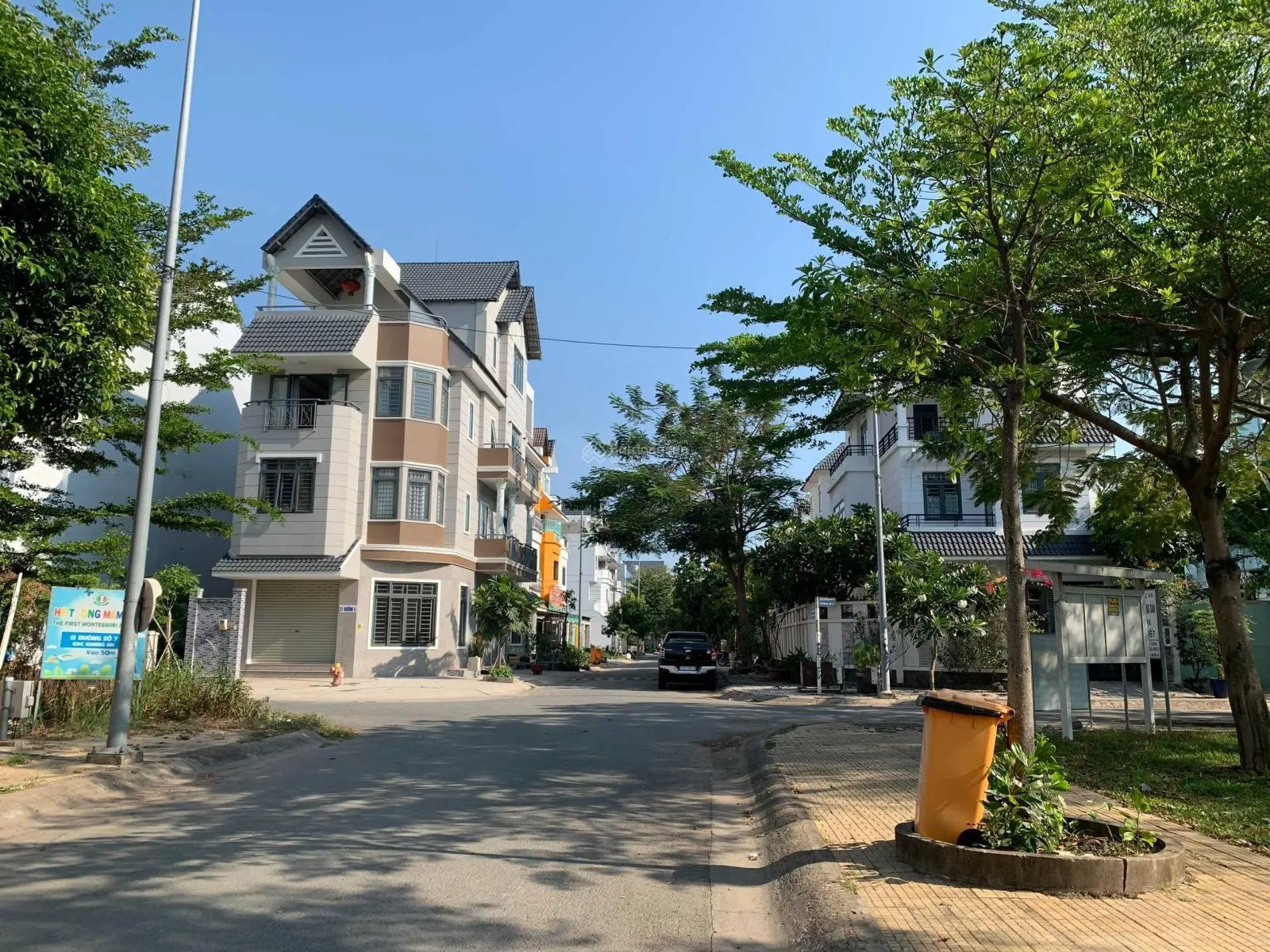 Cần bán nhanh lô đất 8x20m, giá tốt nhất dự án