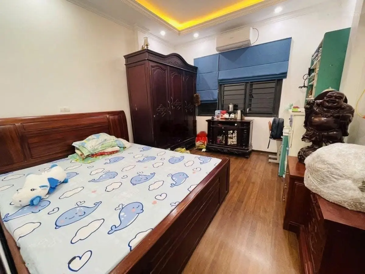 Phố Minh Khai - 34m2 x 4 tầng - nhà dân xây - 50m ra ô tô tránh - ngõ rộng