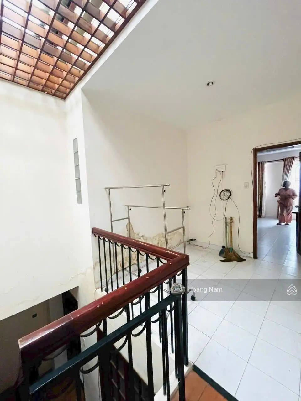 Chủ hạ còn 3,99 tỷ - cần bán trước tết. Nhà 81m2 Cộng Hòa, Tân Bình gần Lotte. Xây 3 tầng, hẻm 6m