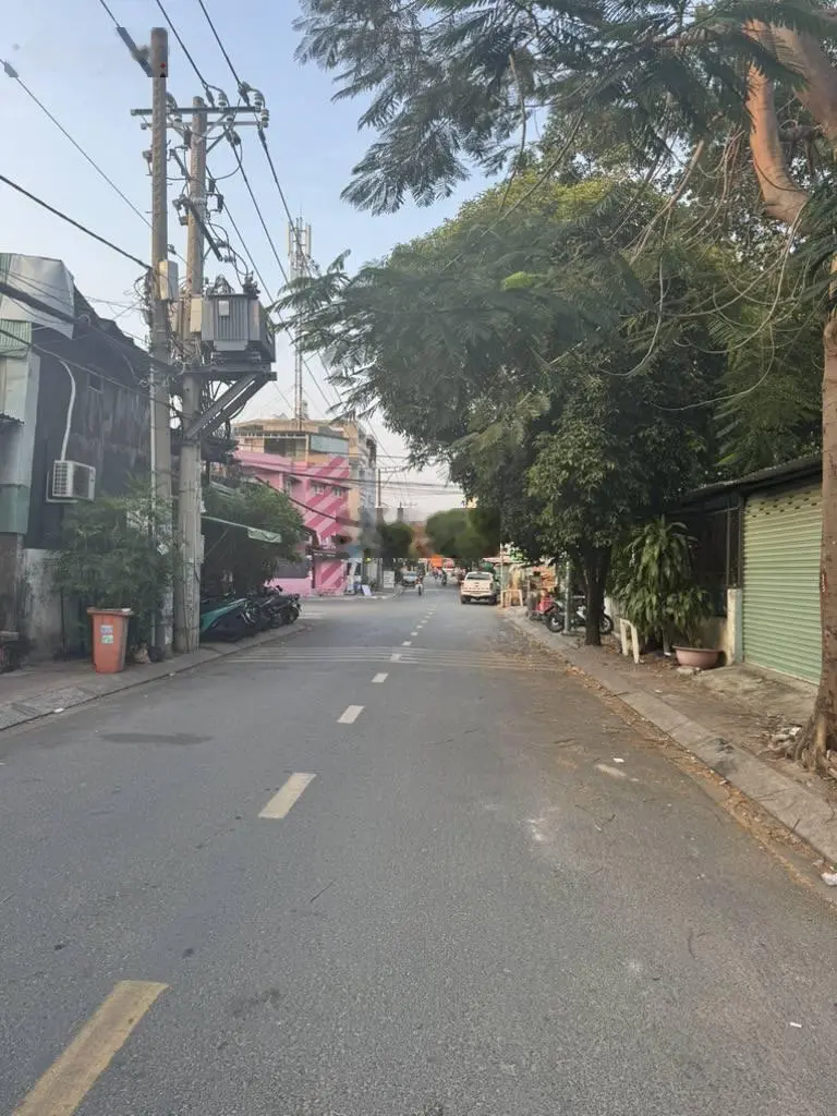 Nhà mặt tiền đẹp kinh doanh - đường 185 Phước Long B Quận 9 - chỉ 4tỷ9 thương lượng