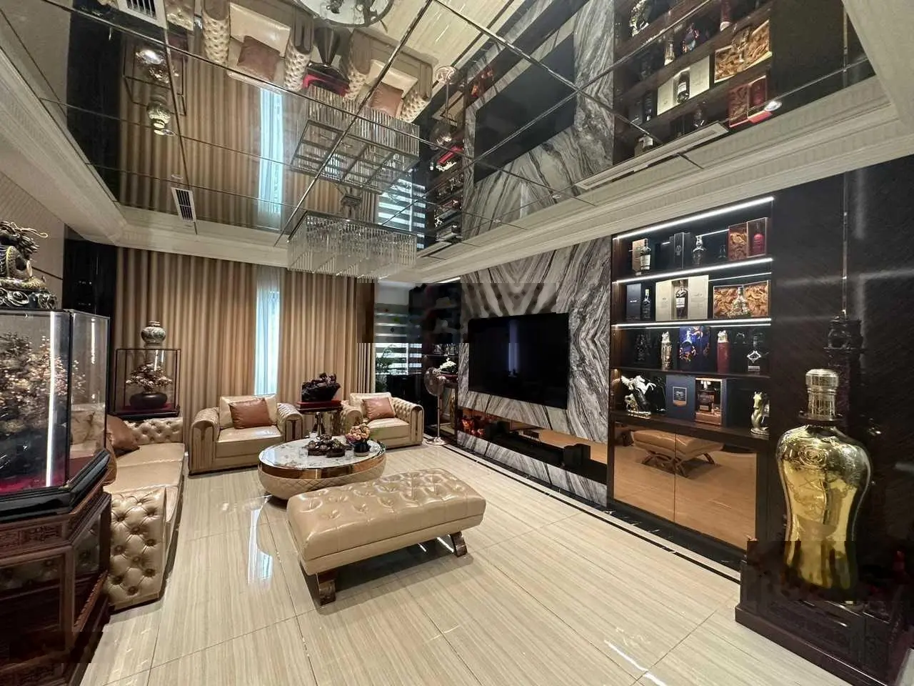 Bán nhà phân lô ngõ 106 Hoàng Quốc Việt, 30m ra phố, gara ô tô, mới đẹp, ở luôn, 68m2*4T