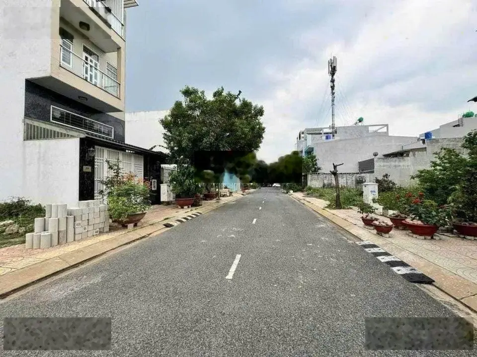 Sang nhượng lô đất đường Nguyễn Văn Tư, Phường 7, Bến Tre. SHR, diện tích 120m2 - giá 600 triệu