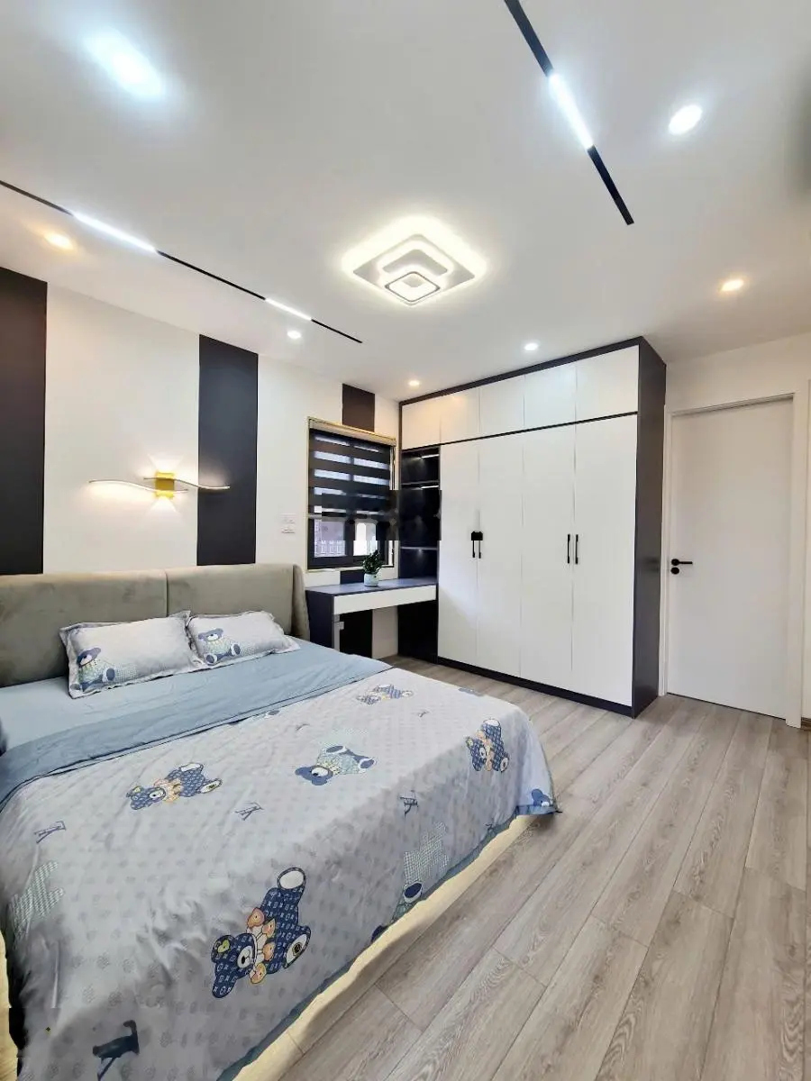 Bán nhà Đội Cấn, nhà đẹp ở ngay full nội thất 39m2, MT3,5m, nhỉnh 9tỷ, ngõ rộng, thoáng, gần phố