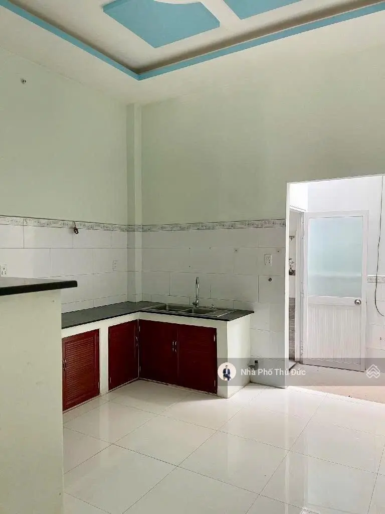 Nhà đẹp 56m2 hẻm xe hơi cách mặt tiền 30m - long trường quận 9 tp. thủ đức