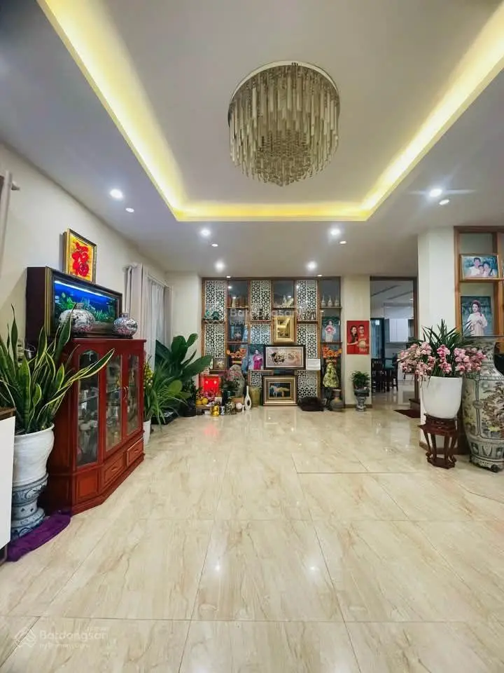 Vị trí đắc địa, giao thông thuận tiện, kinh doanh siêu đỉnh, thông số vàng