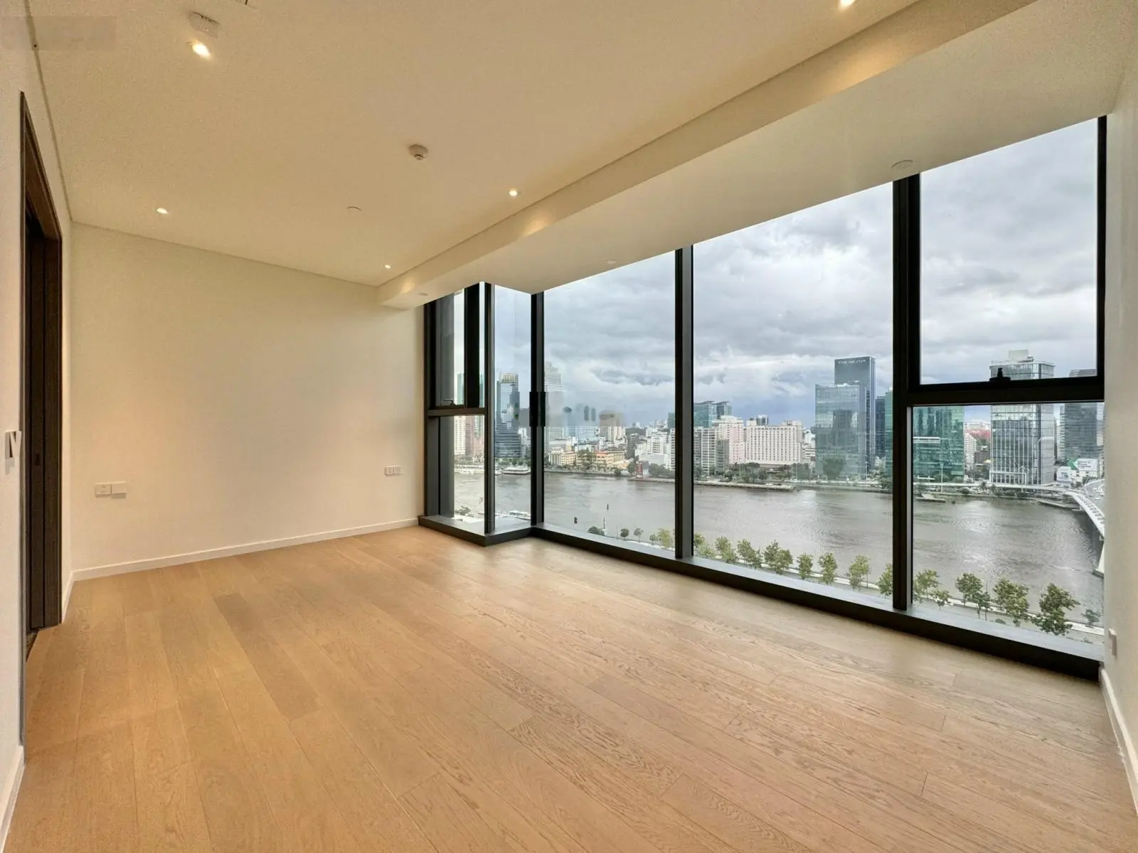 Căn hộ chung cư The Opera Residence giá 62 tỷ VND tại Thủ Thiêm