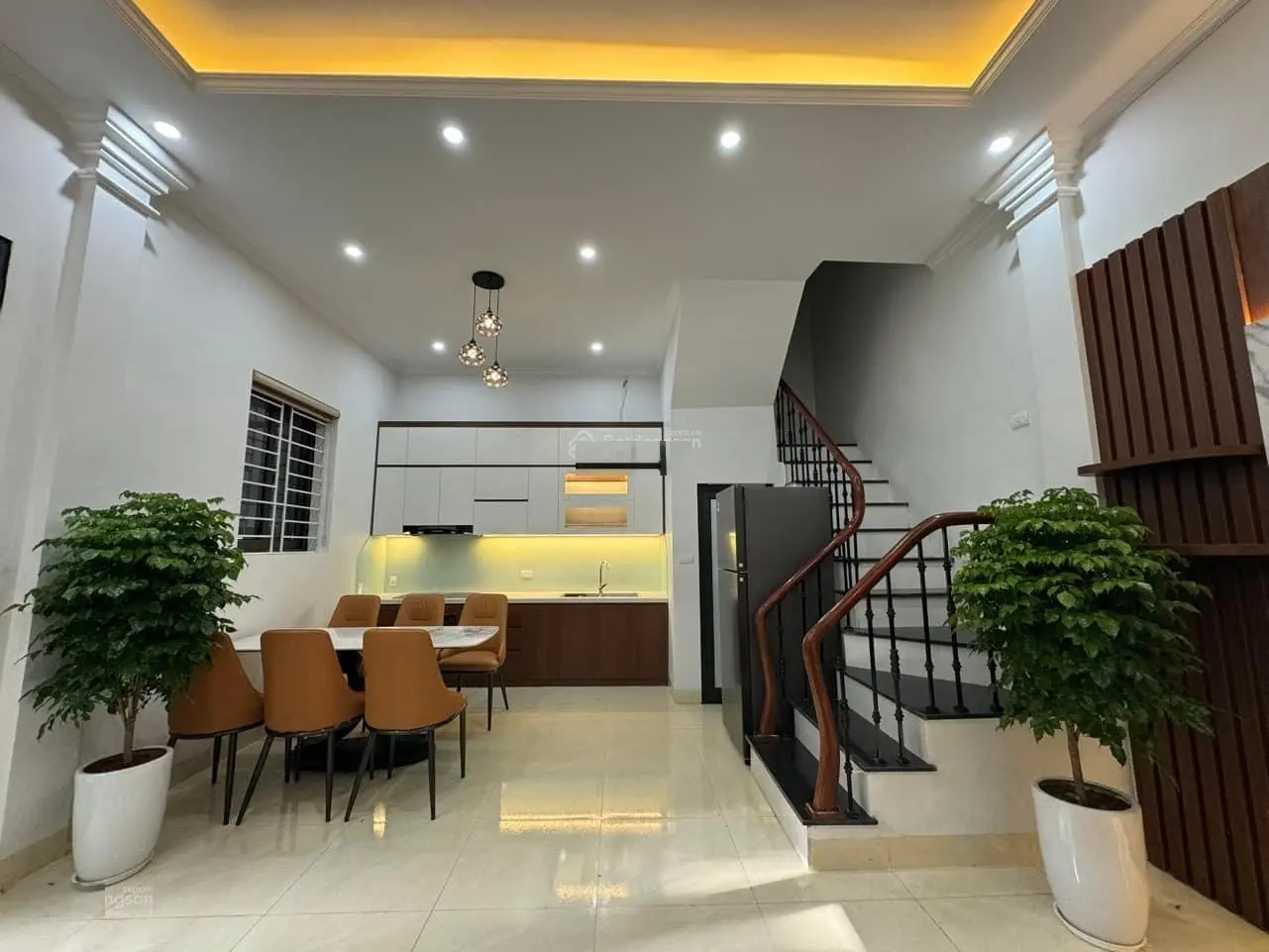 Bán gấp nhà ĐỘI CẤN - BA ĐÌNH - HÀ NỘI, DT: 45m2 x 4 - MT : 7m / Giá : 8,6 Tỷ