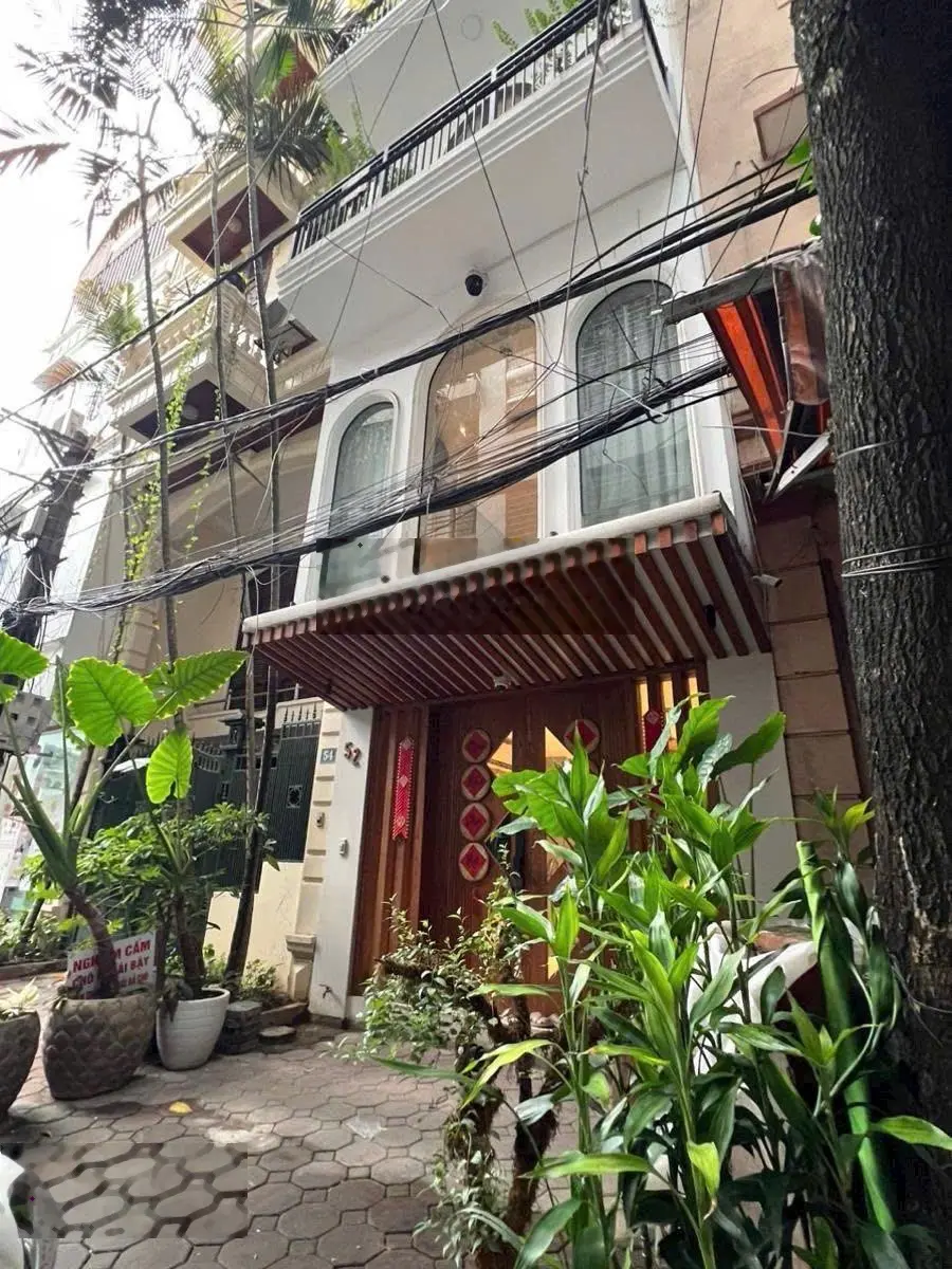 Siêu hot nhà Xã Đàn Phạm Ngọc Thạch Đống Đa ôtô tránh kinh doanh 7T thang máy 46m MT 4m. Giá 1.X tỷ