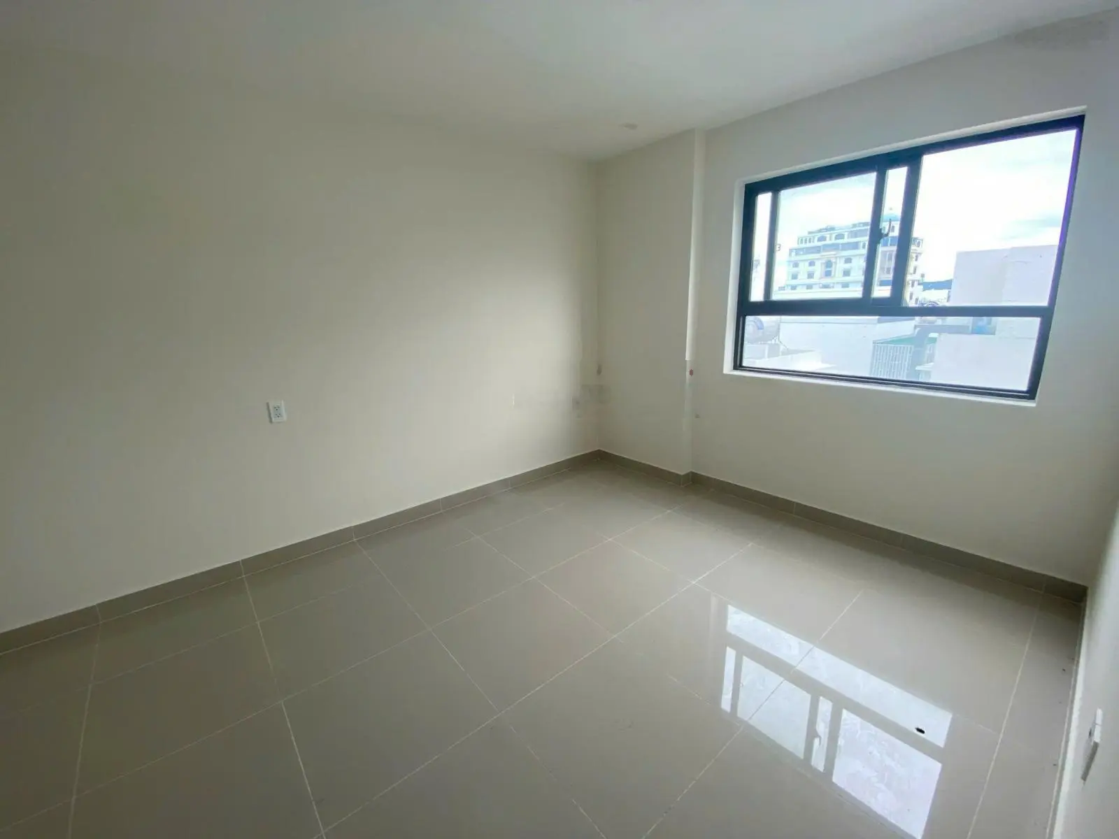 Bán căn hộ sân vườn, CT4, VCN Phước Hải, Nha Trang