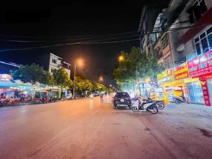 Nhà mặt phố Vũ Lăng - Kinh doanh - sầm uất ngày đêm