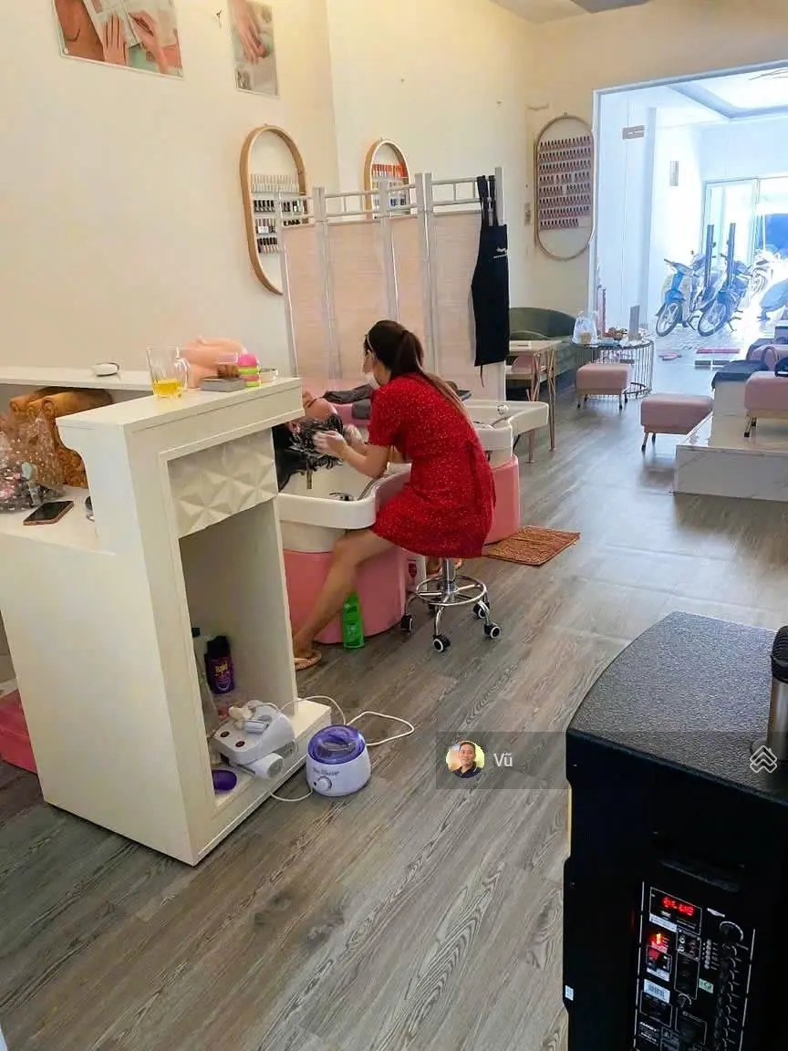 Bán nhà 1 trệt 1 lầu mặt tiền đường Bình Chiểu, gần cầu vượt Gò Dưa, sổ hồng riêng