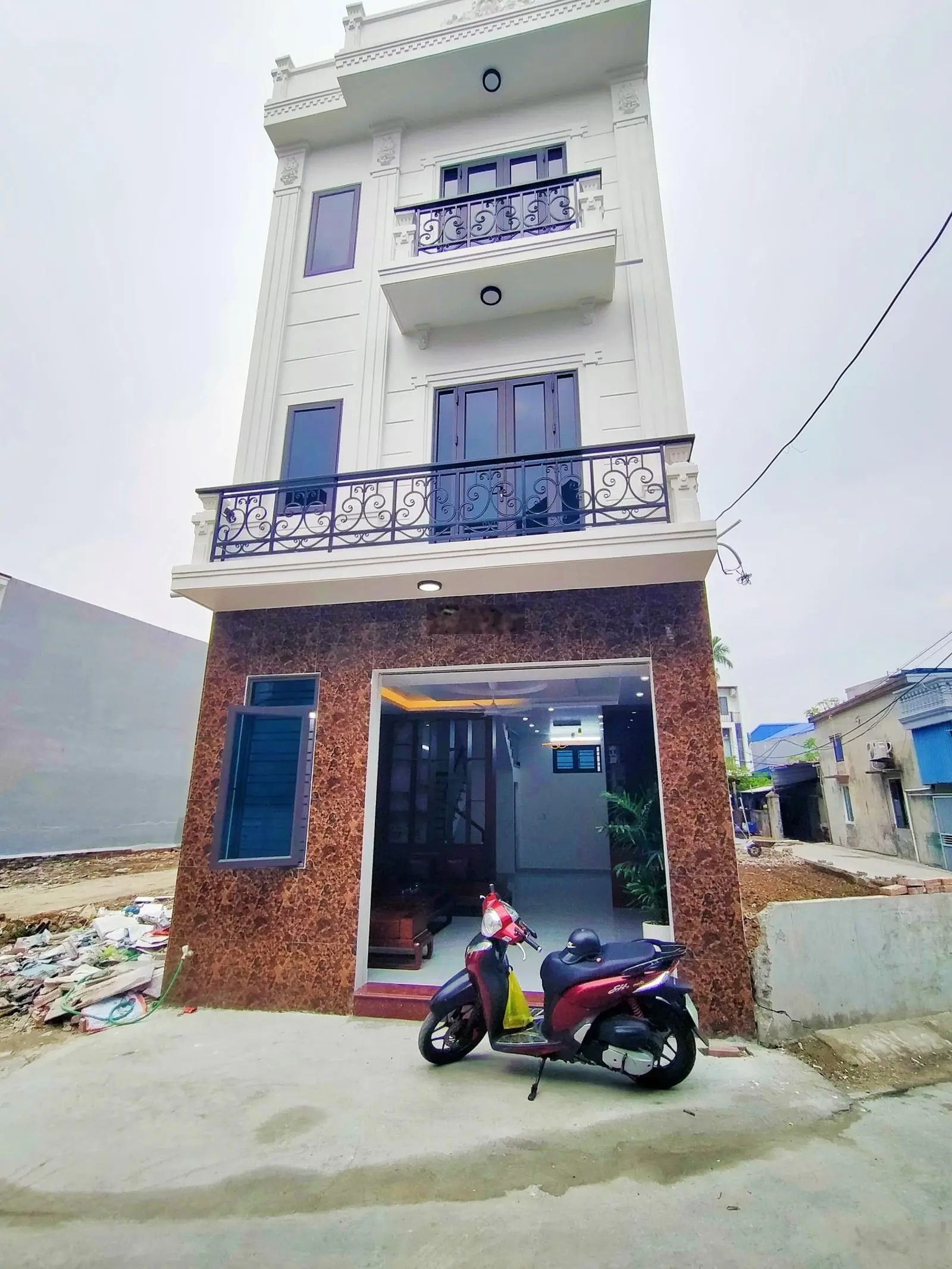 Nhà Đẹp Độc Lập Toạ Lạc Tại Trung Tâm Hành Chính Thị Trấn An Dương Hải Phòng