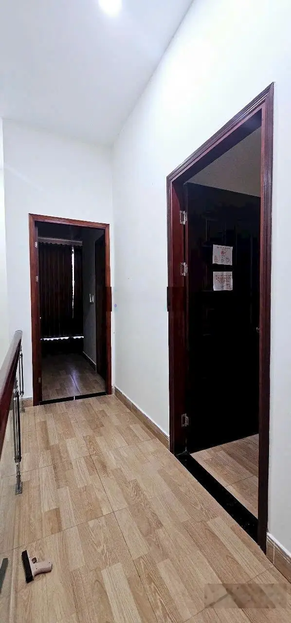 Bán nhà đẹp 4pn 4wc (5,10x20m) - Sân đậu ô tô - gần Gò Dưa - Tặng nội thất cao cấp