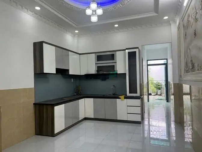 Nhà 3 tàng mới đẹp, hẻm xe hơi 1/ HTP, Thị trấn Nhà bè. 4*25, 5,5 tỷ.