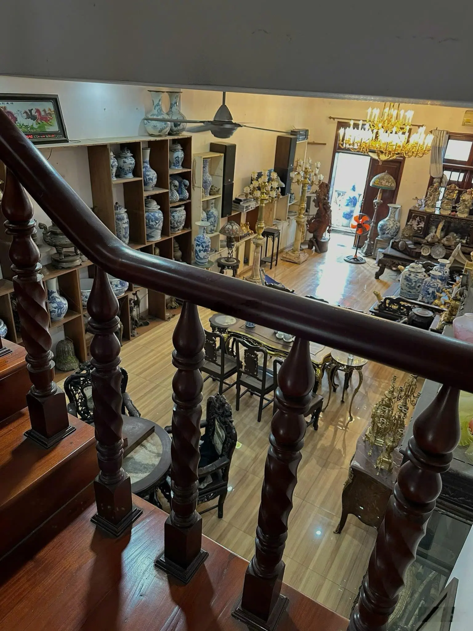 Bán nhà 4 tầng đường D1 khu Việt Sing giá cực rẻ