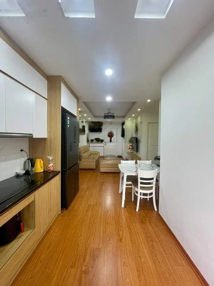 Bác Thủy bán Căn hộ P1402 gần phố Trần Đăng Ninh, 67m2, Căn góc, Ở sướng