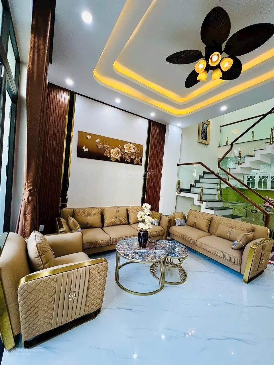 Siêu phẩm 3 mê biệt thự tân cổ điển mới 100% MT Lê Văn Sỹ gần biển Đà Nẵng giá rẻ