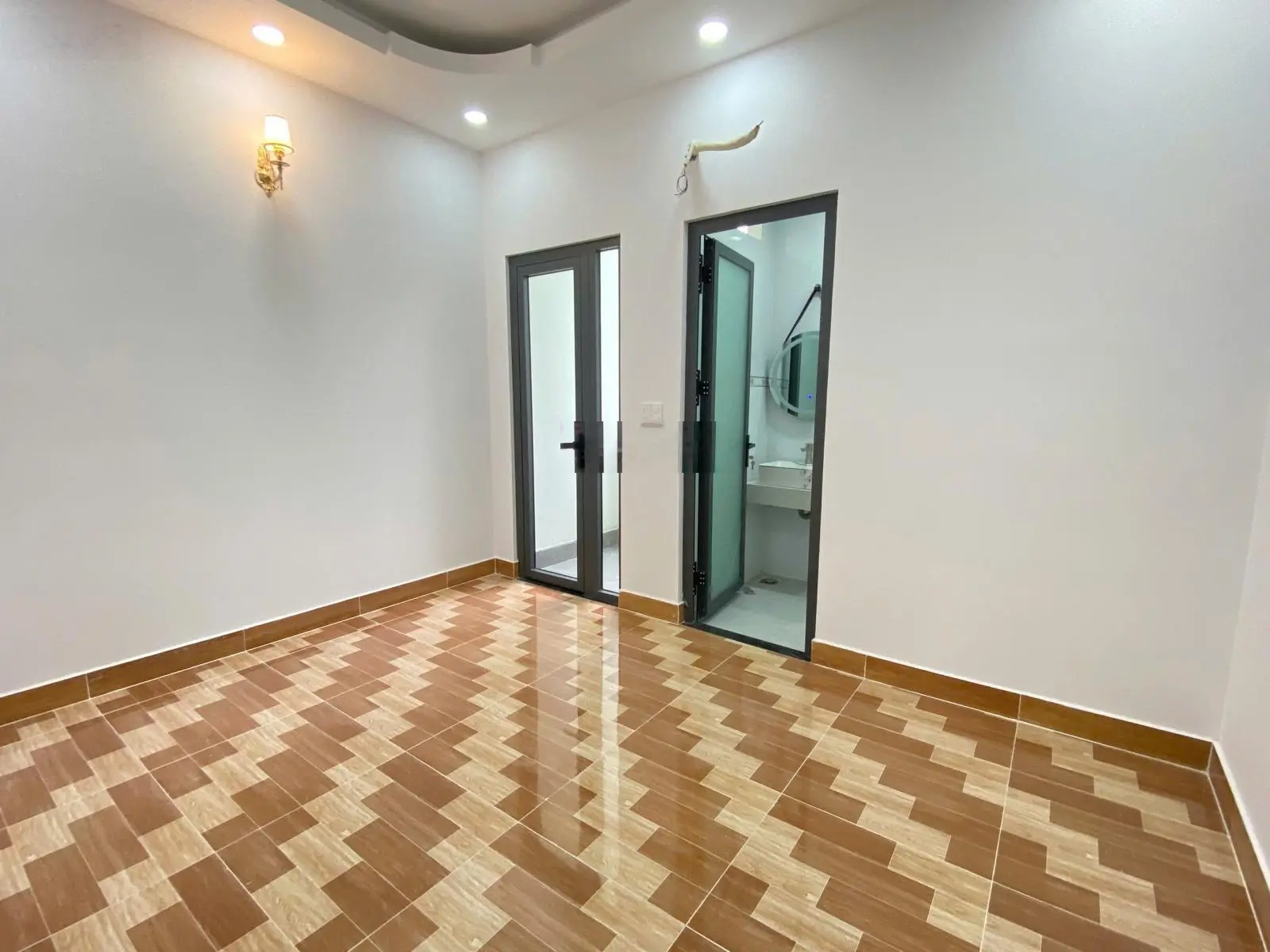 Bán nhà mặt tiền Nguyễn Trung Nguyệt, P. Bình Trưng Đông, TP Thủ Đức, Hướng: Đông Bắc, (4mx14,5m)
