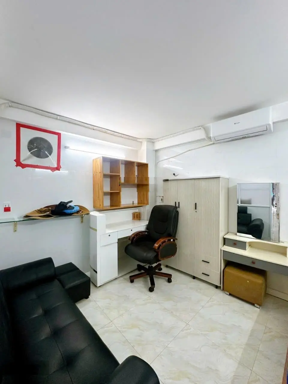 Bán nhà Lạc Long Quân 6 tầng ôtô đậu cửa kề bên chợ vải Tân Bình gần sân bay Tân Sơn Nhất 7,2 tỷ!