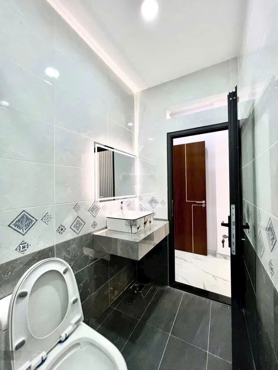 Siêu phẩm nhà đẹp sát MT An Duơng Vuơng Q8, DT 95m2, SHR, tặng ngay 2 chỉ vàng khi mua