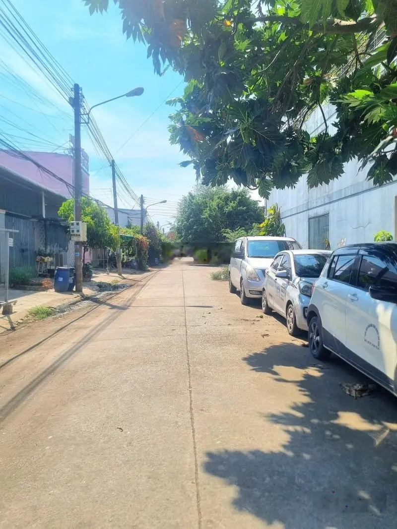 Siêu phẩm nhà góc 2 mặt tiền - ngang khủng 7.6m - vị trí vip trung tâm Dĩ An