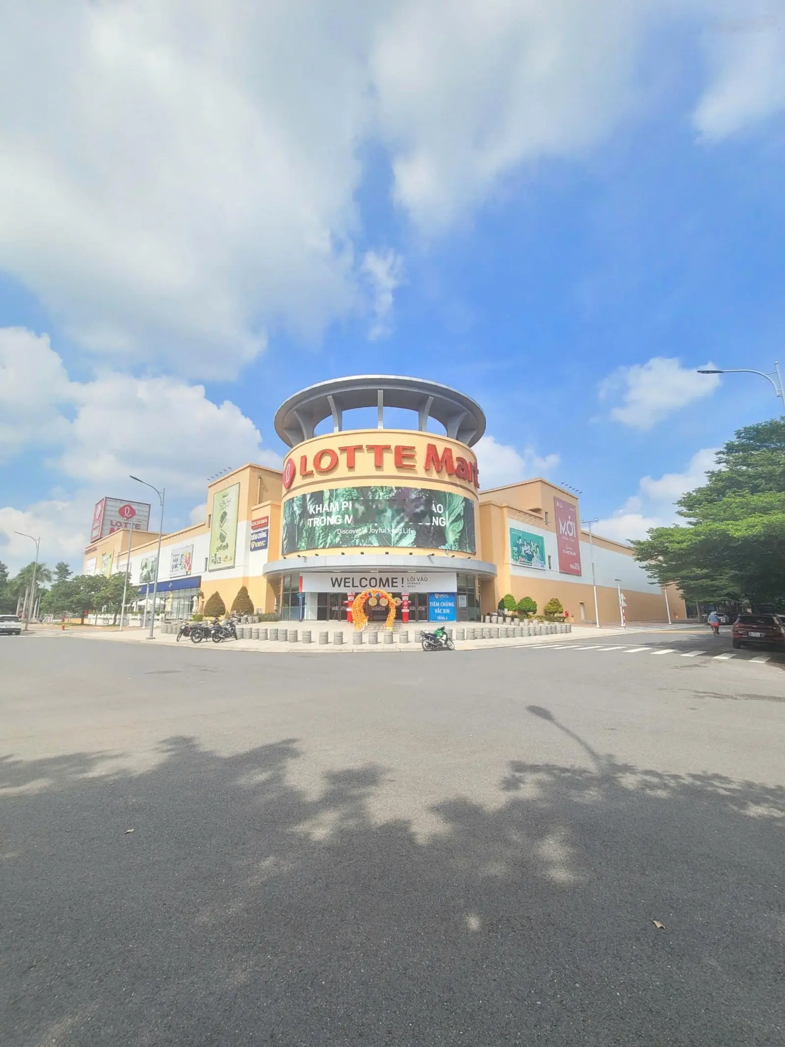 Bán đất KDC The Seasons ngay bệnh viện quốc tế Becamex, siêu thị Lotte Mart KDC an ninh 24/24