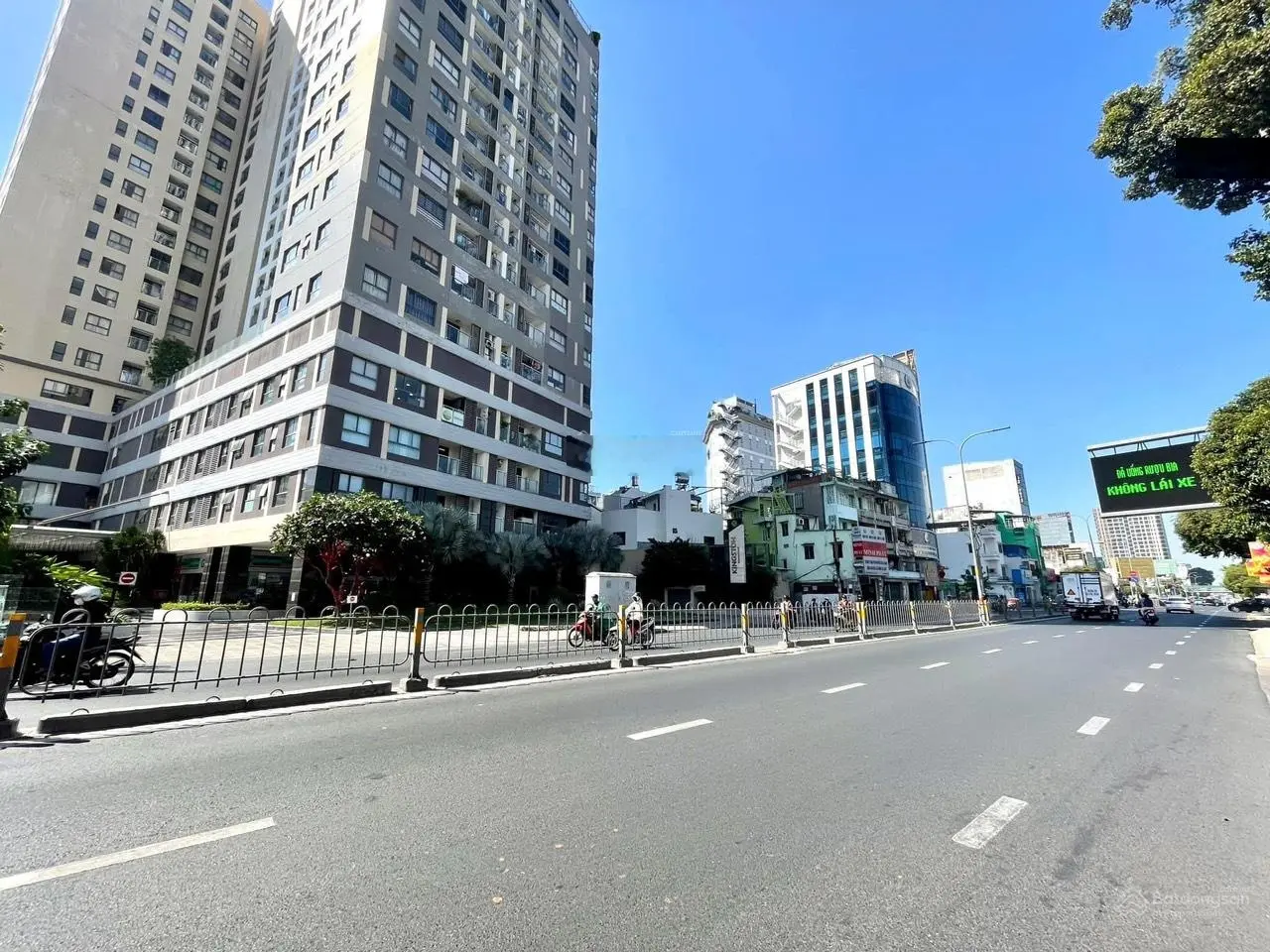 Bán gấp căn nhà Liên Phường, Phước Long B, quận 9 giá 3tỷ400tr SHR