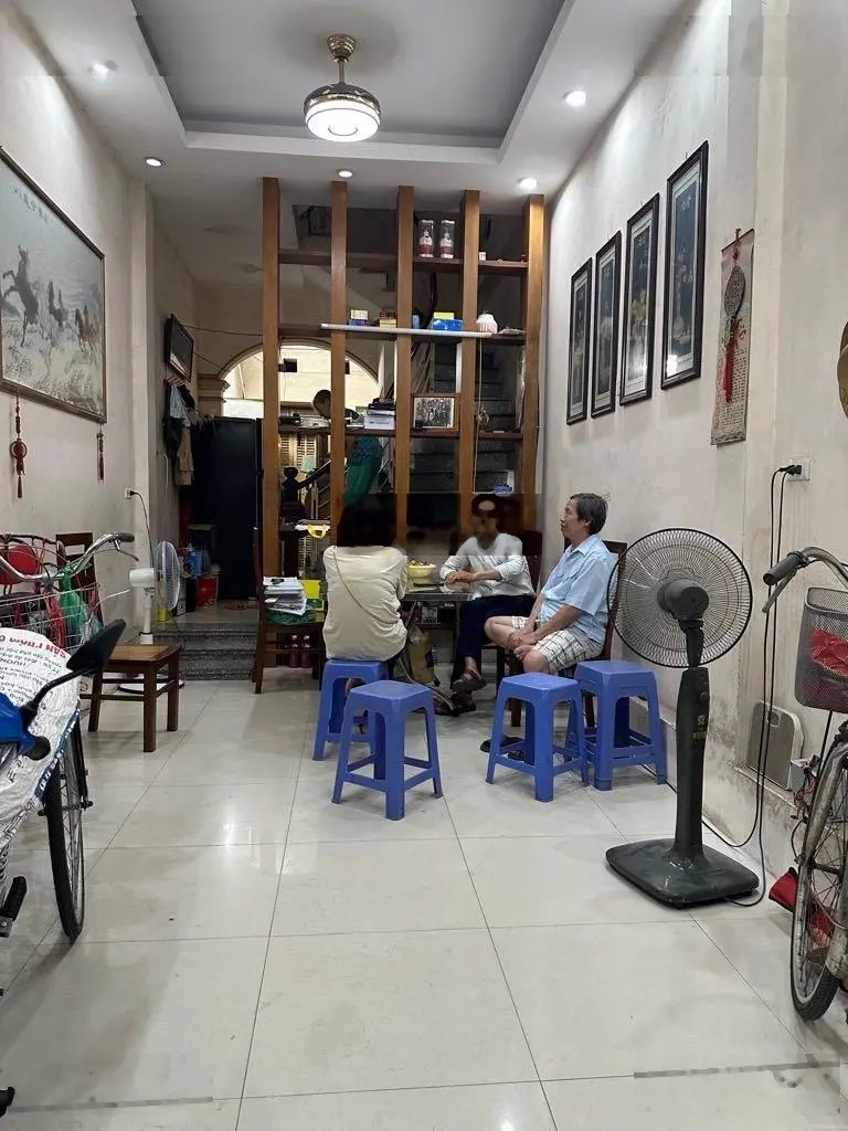 Bán nhà phân lô oto tránh vỉa hè oto tránh Nguyễn Chí Thanh, Đống Đa, DT 45m2 x 5tầng giá 14.5tỷ TL