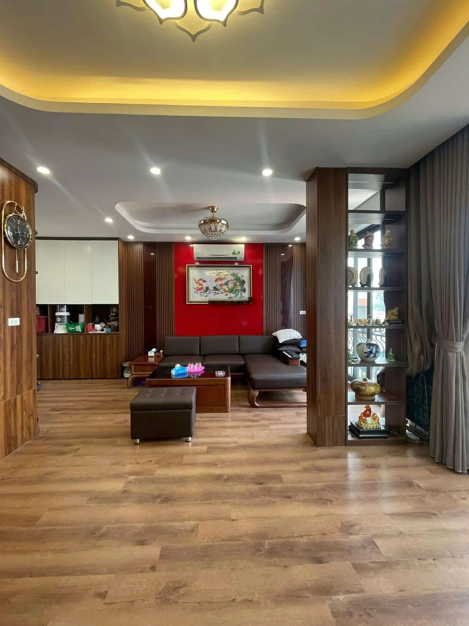Bán nhà phân lô Phạm Ngọc Thạch - 45m2x7 tầng - thang máy - ô tô cất - Kinh doanh - Giá 15 tỷ