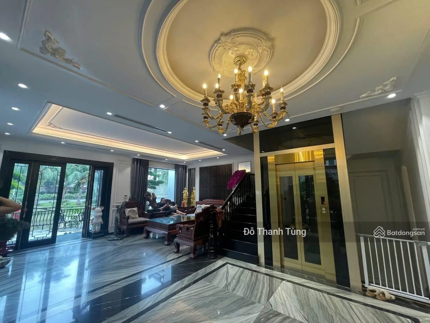 Bán biệt thự chỉ giành cho giới tinh hoa, Biệt Thự nằm trong KĐT Hoa Sữa, Vinhomes Riverside.