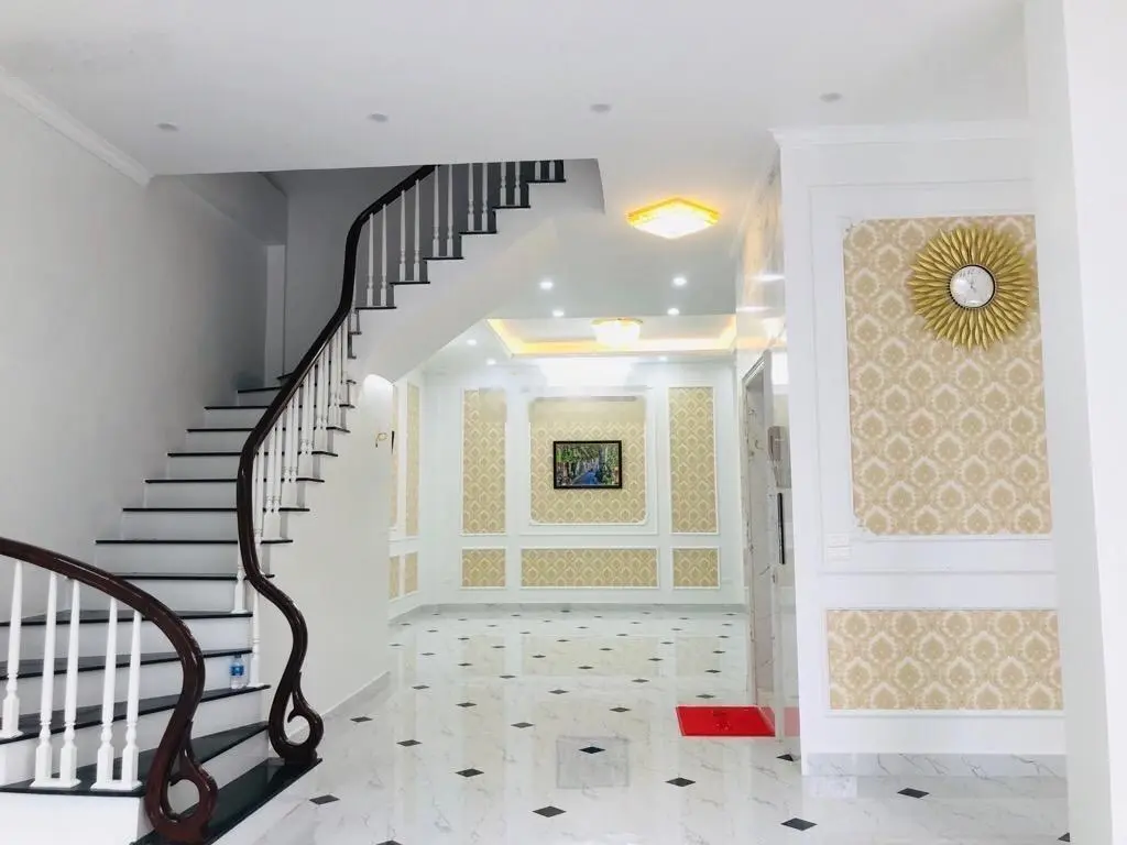 Phân lô Kim Đồng oto, thang máy - ở, kết hợp cty văn phòng - khu vip nhiều doanh nghiệp lớn 19.5tỷ