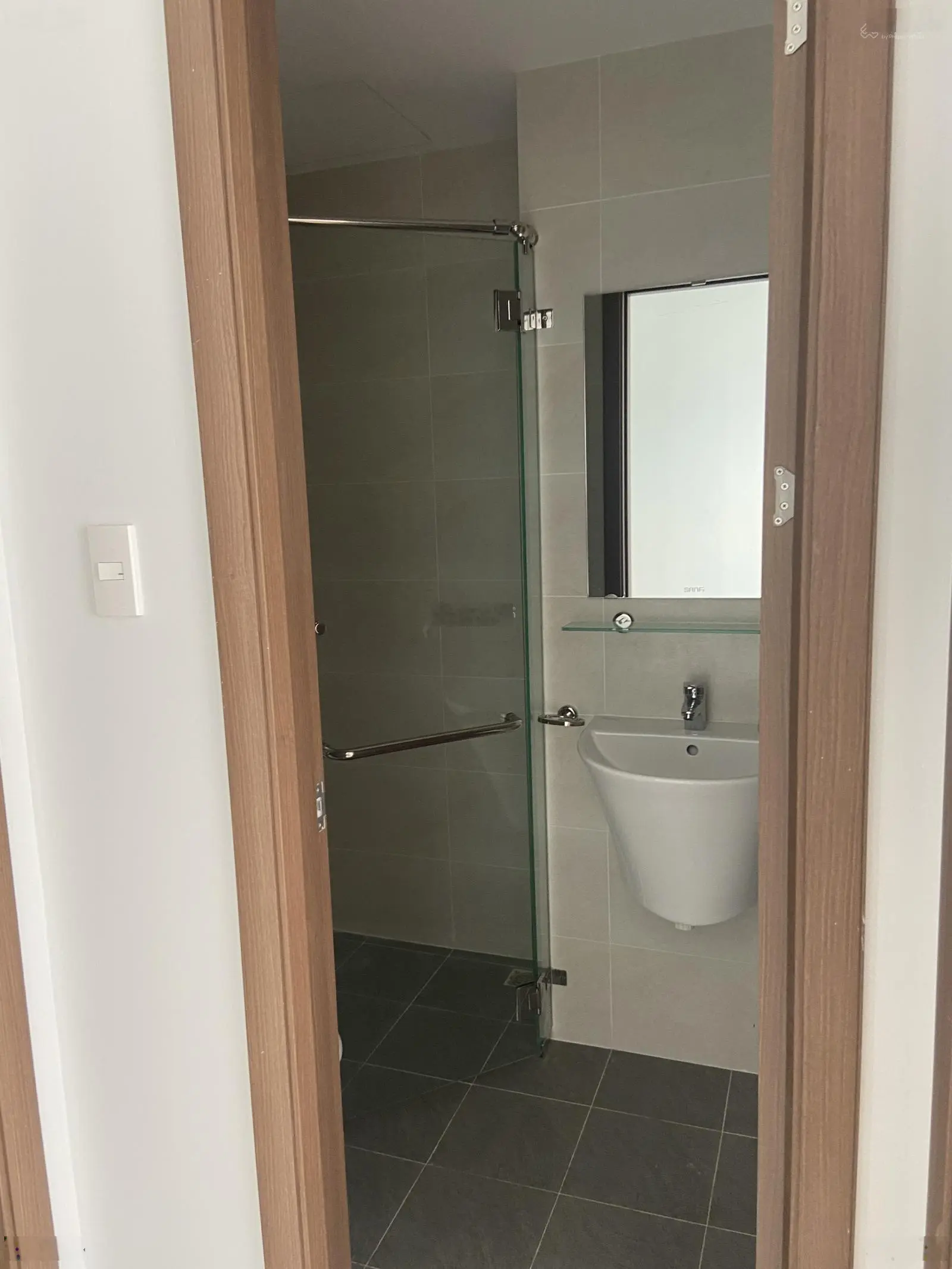 BÁN Căn hộ 2PN Bcons Garden giá chỉ 1,27 tỷ VND . Trung tâm hành chính Dĩ An. Sổ hồng sẵn.