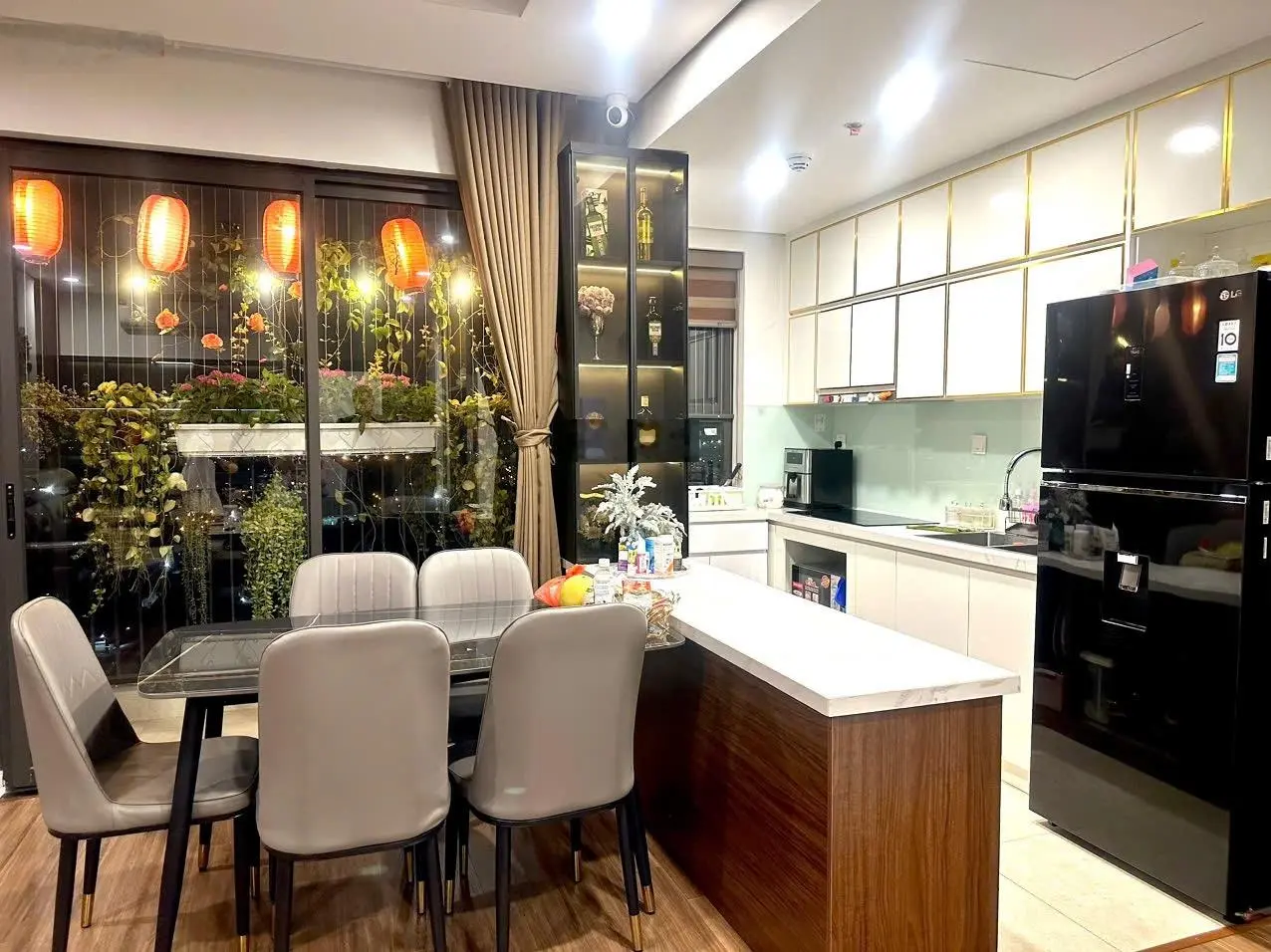 Chính chủ gửi bán nhà 3n full đồ như hình tại Bình Minh Garden 93 Đức Giang Long Biên Hà Nội