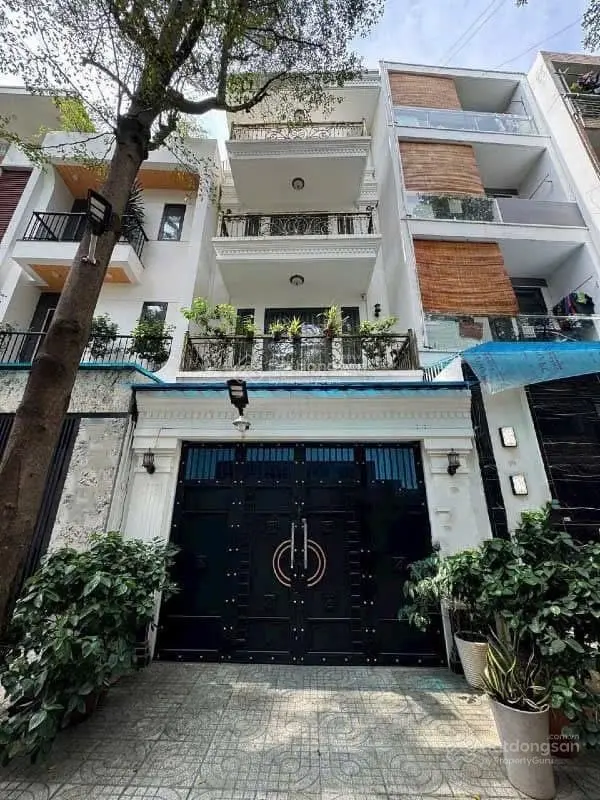 Ngộp bank cần bán gấp nhà ở đường Tôn Thất Hiệp, Phường 11, Quận 11. Giá 2tỷ690 , DT60m2