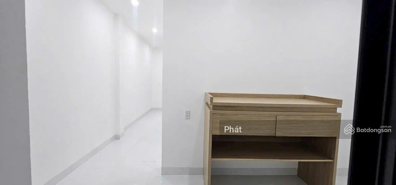 Bán Gấp Nhà 1 Trệt 1 Lầu Sân Xe Hơi Full Nội Thất Gần Chợ Changshin, TT 600TR nhận Nhà ở Ngay