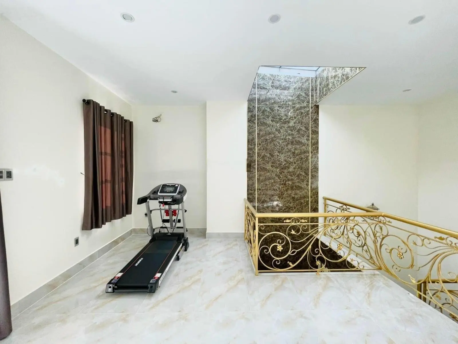 Biệt thự khu Cityland Phường 10 4 tầng 1 hầm 4pn 5wc Gò Vấp