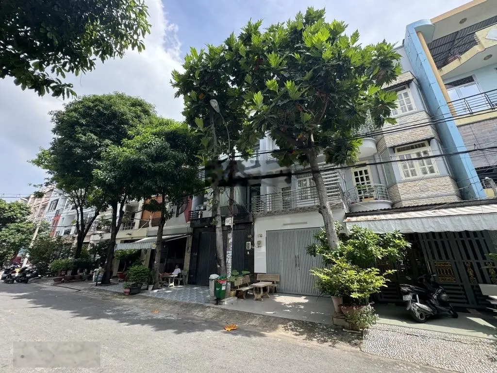 Bán nhà mặt tiền đường ngay khu tên lửa, 11,9 tỷ vnd, 90m2 view công viên nhiều tiện ích