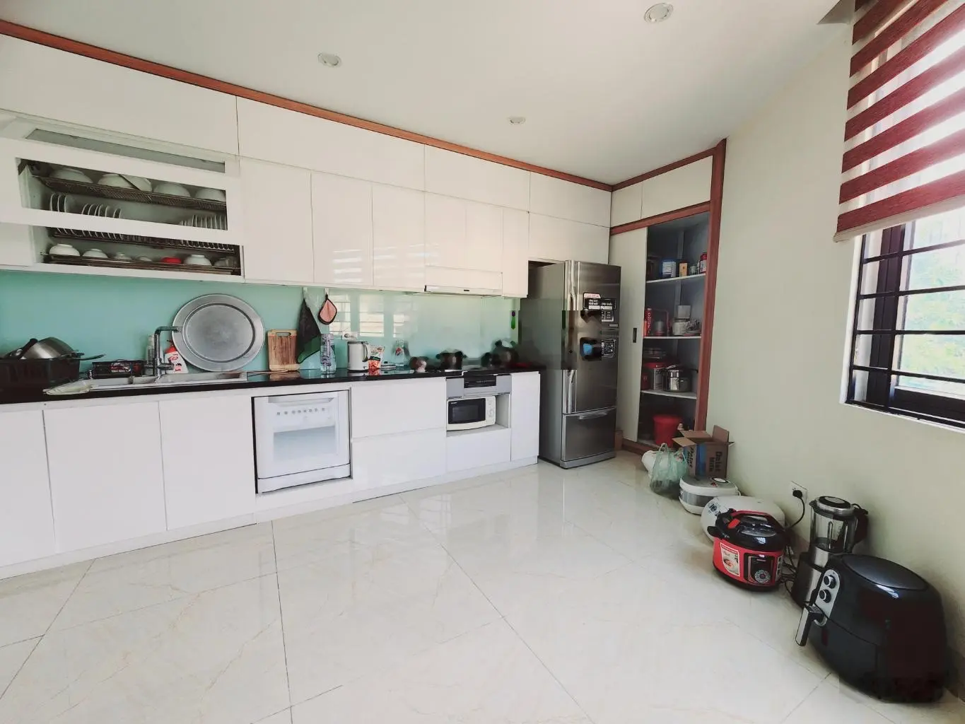 Chính chủ chuyển nhượng nhà lô góc 60m khu đô thị văn khê, hà đông giá nhỉnh 15 t ,5 tầng