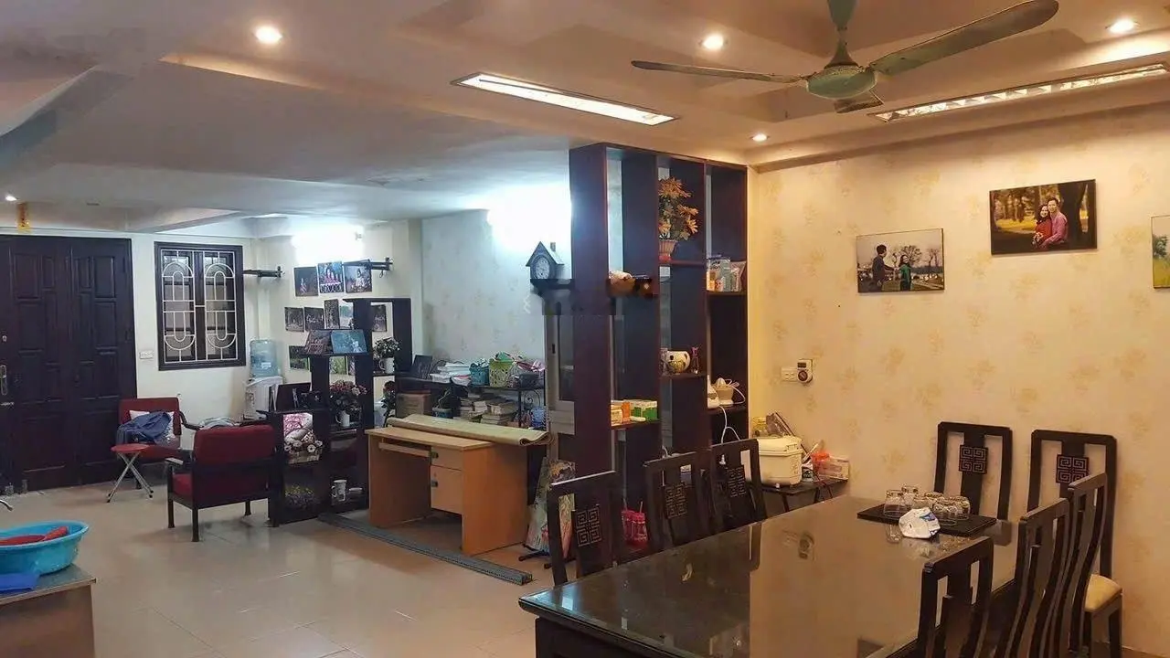 Nhà đẹp, giá rẻ 10PN, 75m2, 7 tầng, mặt tiền 5.3m. Giá sinh viên