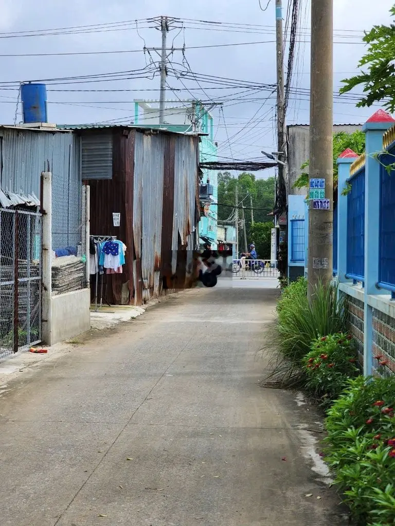 Cần bán gấp lô đất thổ MT betong xe tải DT Lớn ngay Mỹ Hạnh Nam