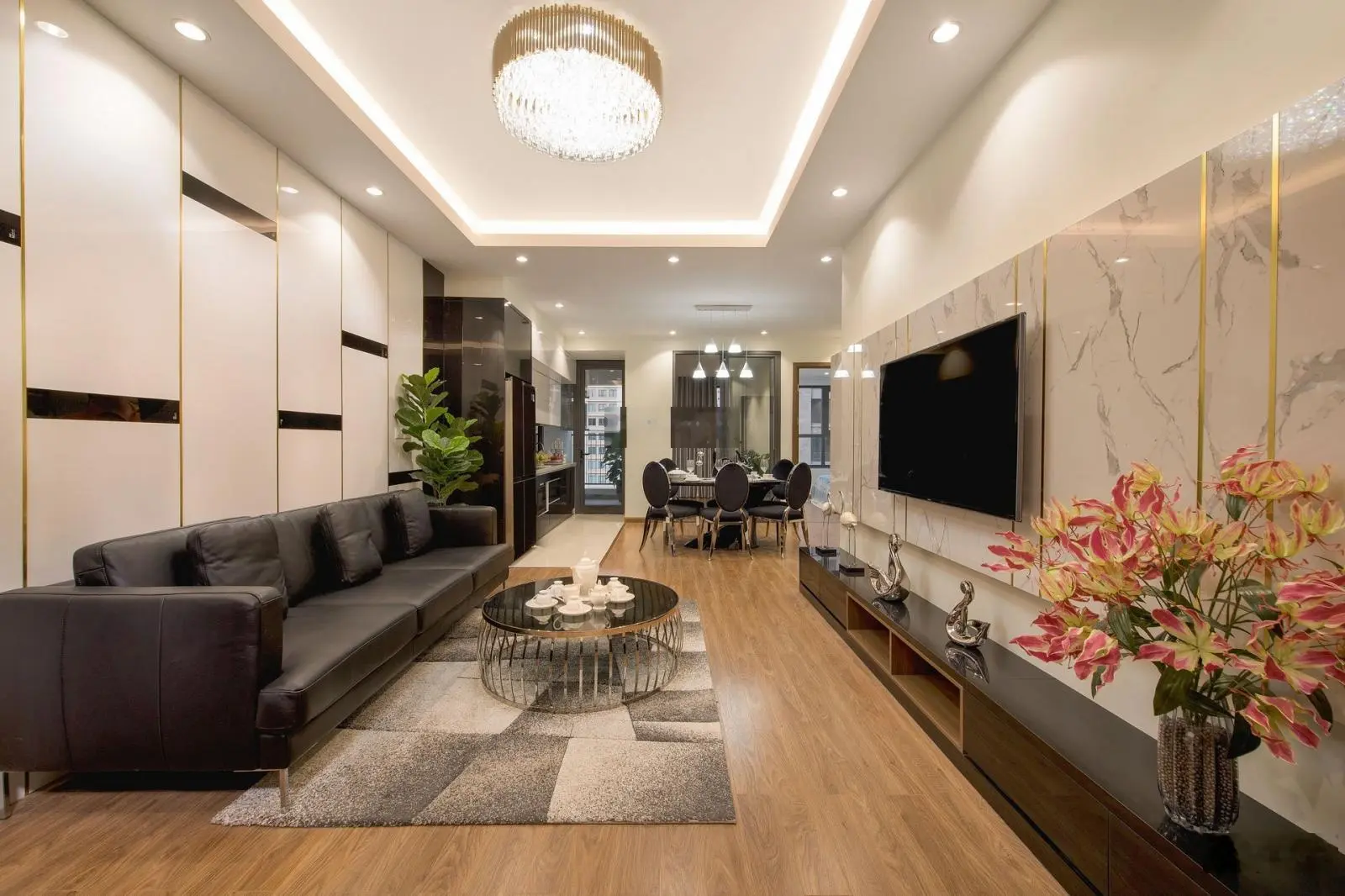 Giá thật, chính chủ bán căn 90m2 3 phòng ngủ ban công Đông Nam giá 5 tỷ CC Sapphire Palace