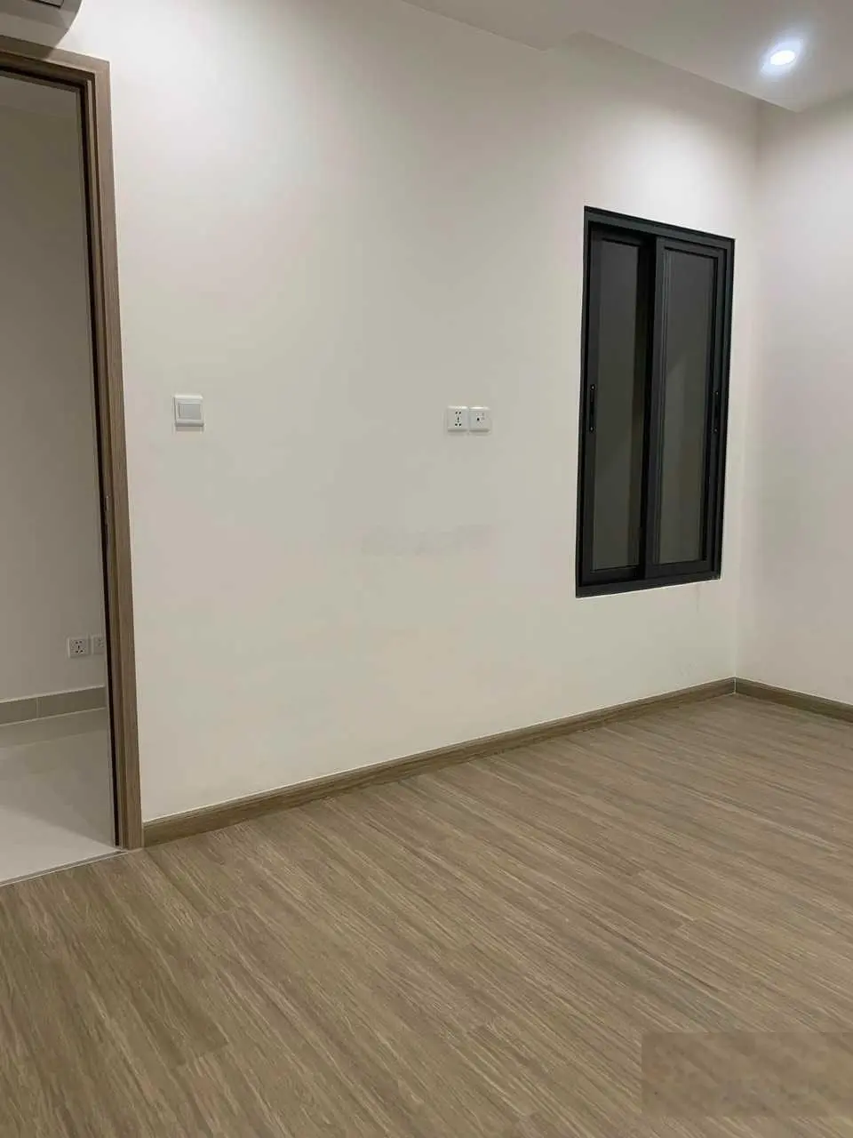 RẺ NHẤT VINHOMES OCEAN PARK! Chỉ 2.85 tỷ sở hữu ngay căn hộ 2PN, 2WC tầng trung, bao phí.