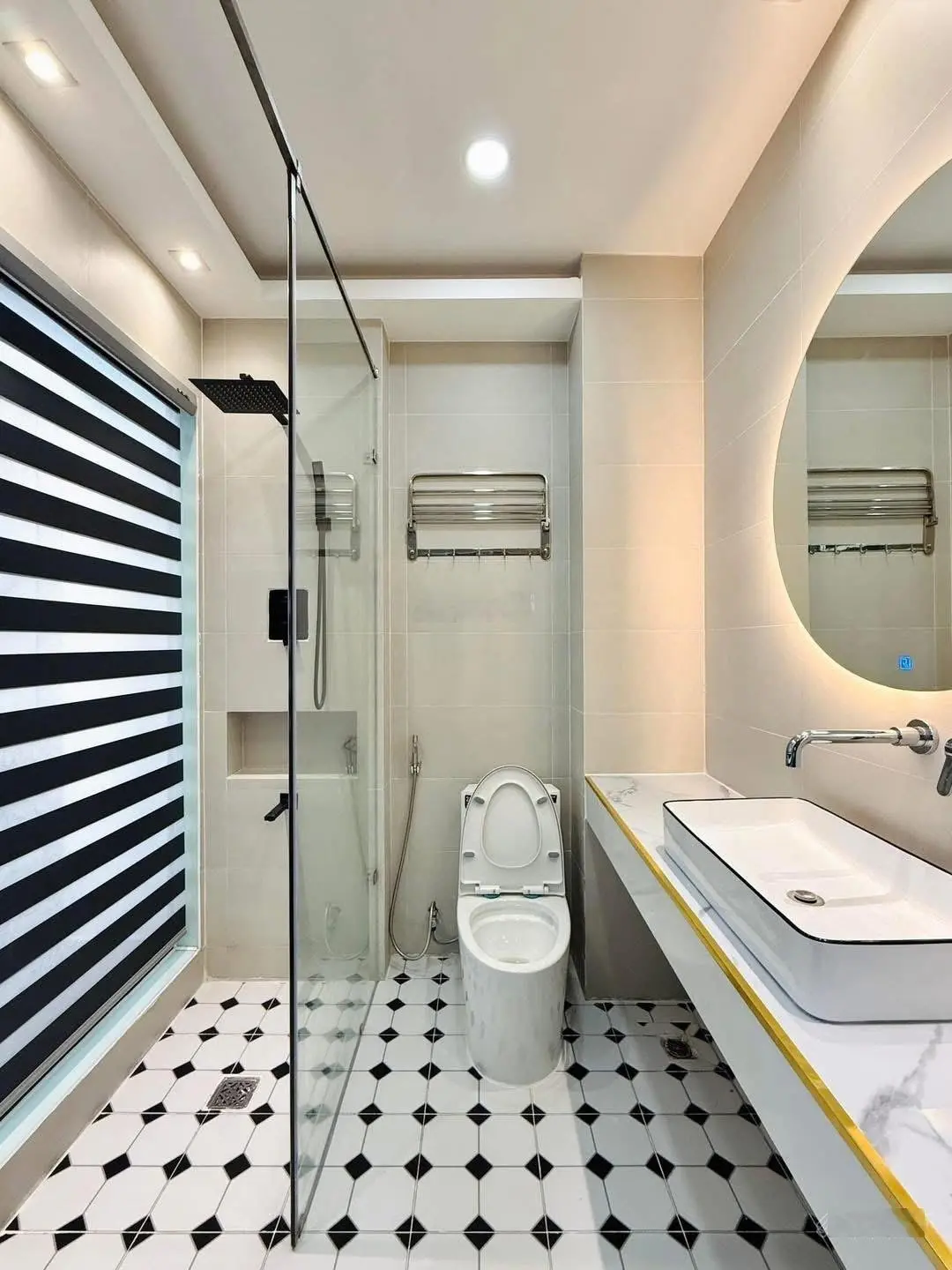 Nhà đang cho thuê 8 triệu/ tháng tại Phường Linh Trung, TP Thủ Đức sở hữu với giá rẻ chỉ 2tỷ580.