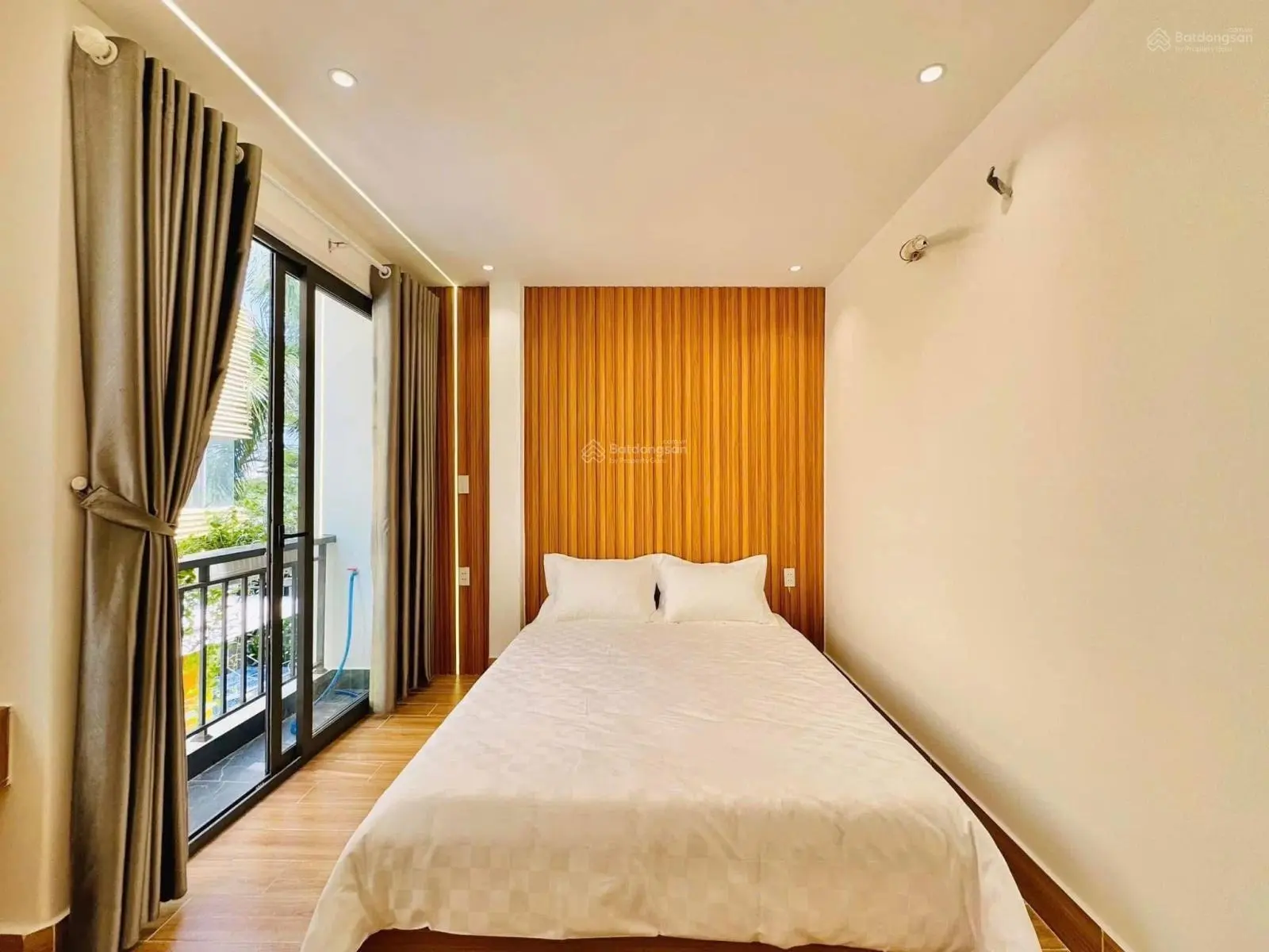 Trình làng căn hàng hiếm ngay Xô Viết Nghệ Tĩnh P.25 Bình Thạnh DT 55m2 giá 2 tỷ 100