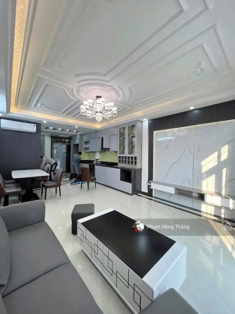 Bán nhà phố Lương Khánh Thiện Hoàng Mai 55m2 7T MT 5,2m. Thang máy. Ô tô vào nhà. Giá 18 tỷ hơn