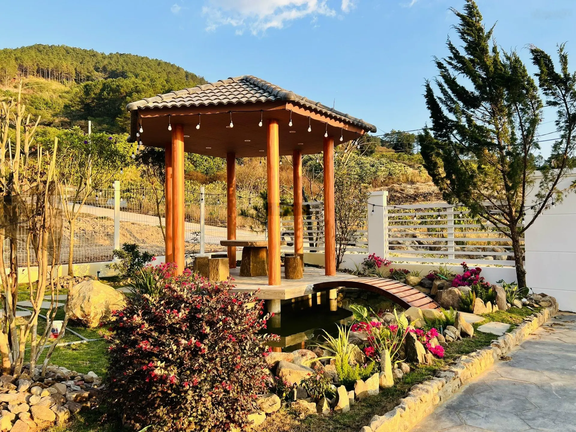 NHÀ ĐẸP - KHÍ HẬU MÁT MẺ 19 - 25 GIÚP CHỦ NHÂN TĂNG 10 NĂM TUỔI THỌ