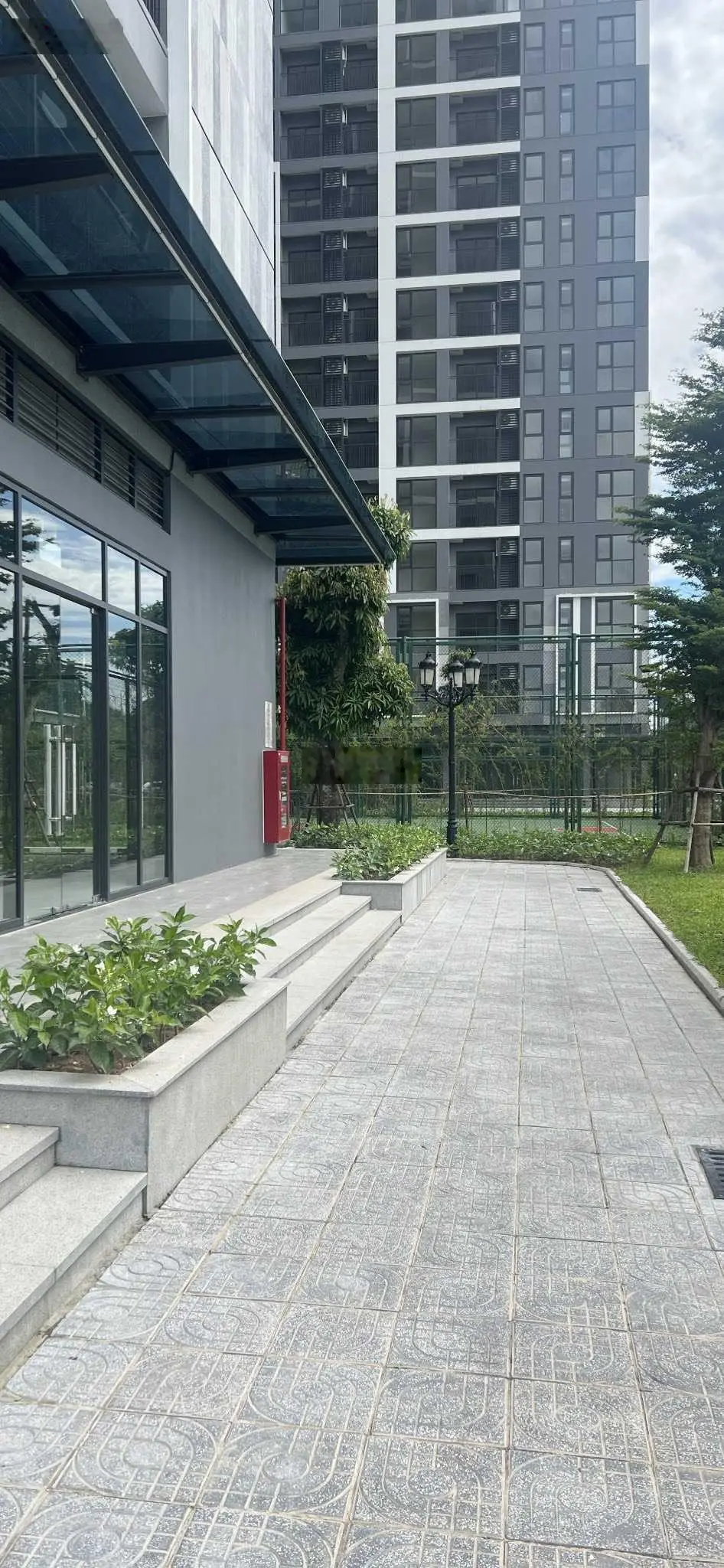 Bán căn shop góc P1 mới 73m2 giá tốt từ CDT hơn 8 tỷ
